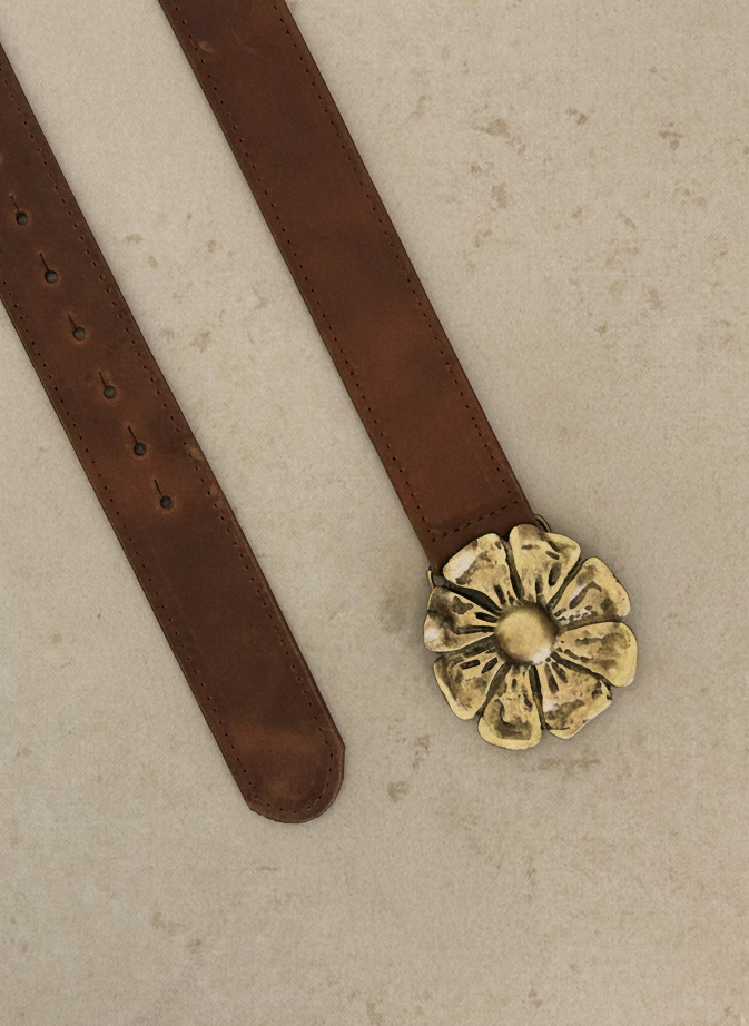Cinturón de Cuero hebilla flor bronce