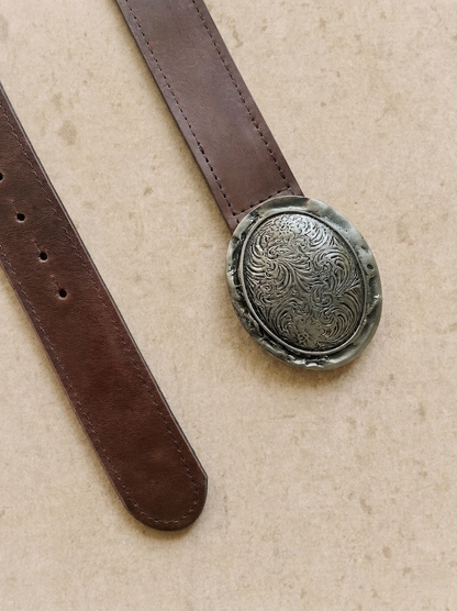 Cinturón de Cuero hebilla ovalada plata